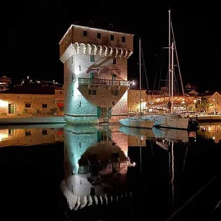 Katarina - Private Pool 80m From Marina (Bossoglina)